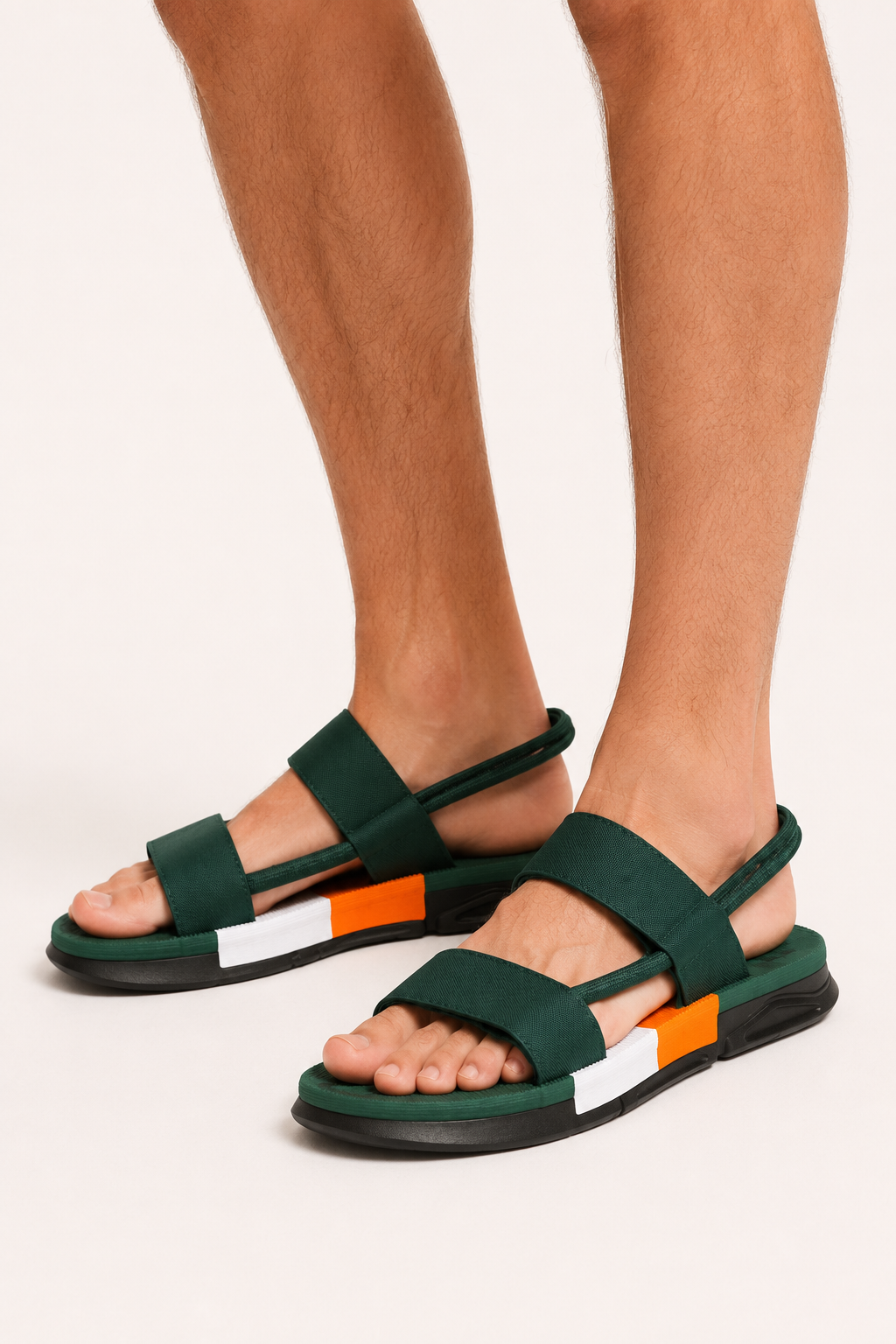 Leichte Herrensandalen mit rutschfester Sohle – Matias