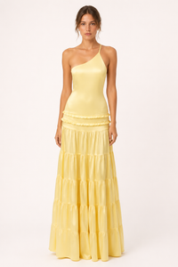 Robe longue élégante à une épaule avec jupe à volants - Lisbos