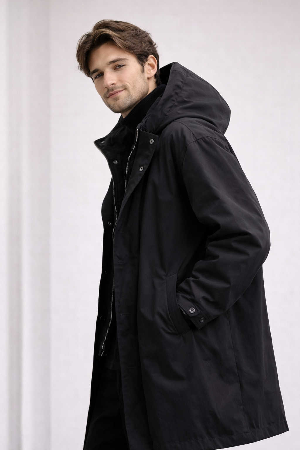 Lange leichte Herrenjacke mit Kapuze - Mrosi