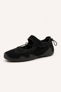 Sportliche Ballerinas mit verstellbarem Riemen und elastischen Schnürsenkeln – Kira