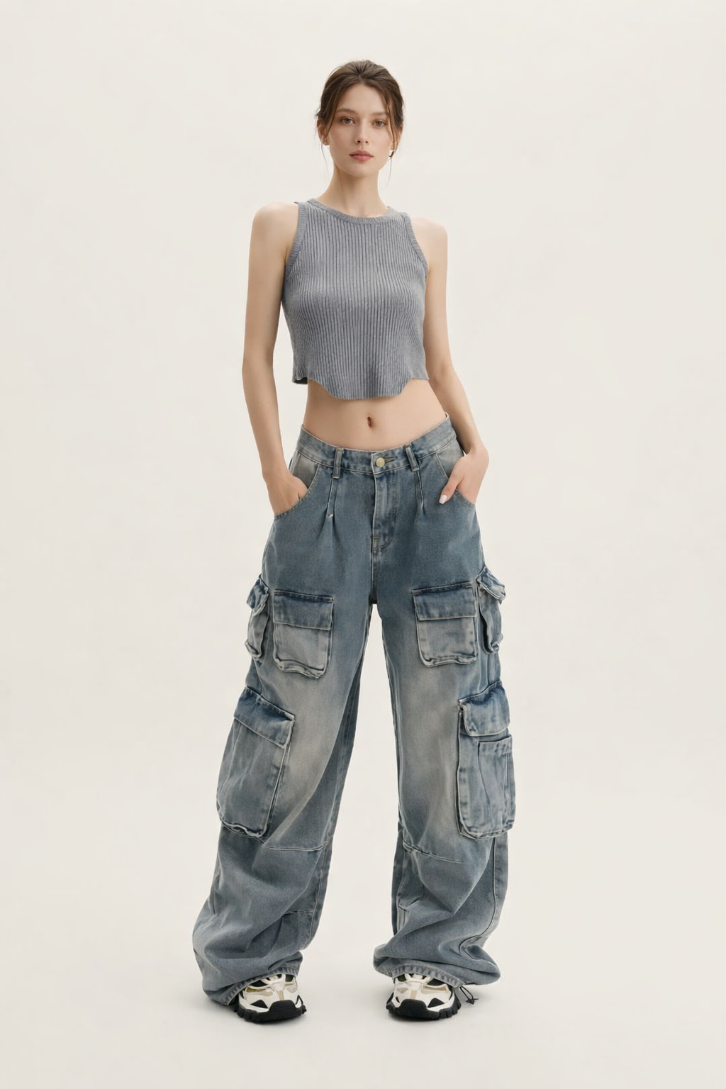 Cargo-Jeans mit mehreren Taschen für Frauen - Gabriela