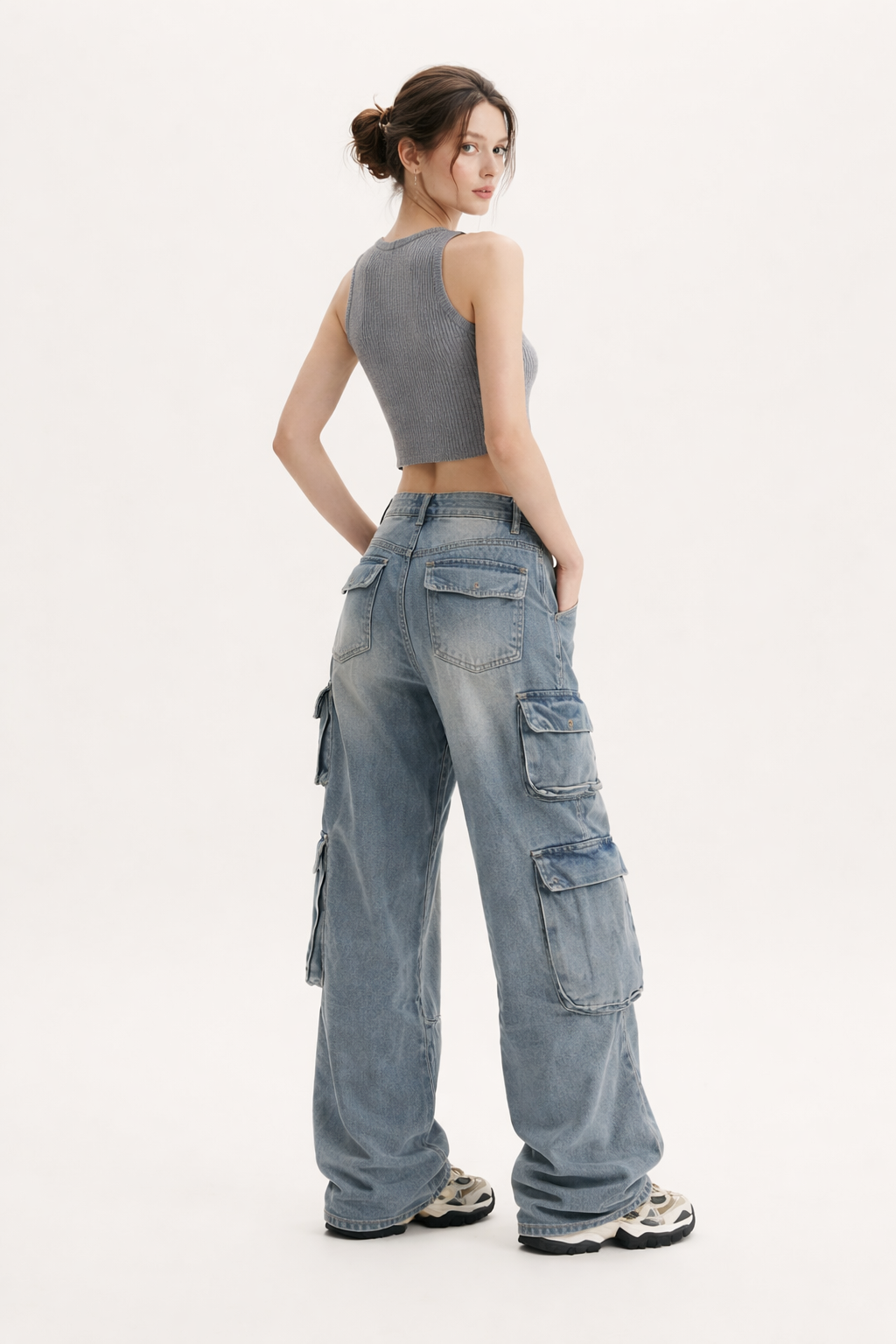 Cargo-Jeans mit mehreren Taschen für Frauen - Gabriela