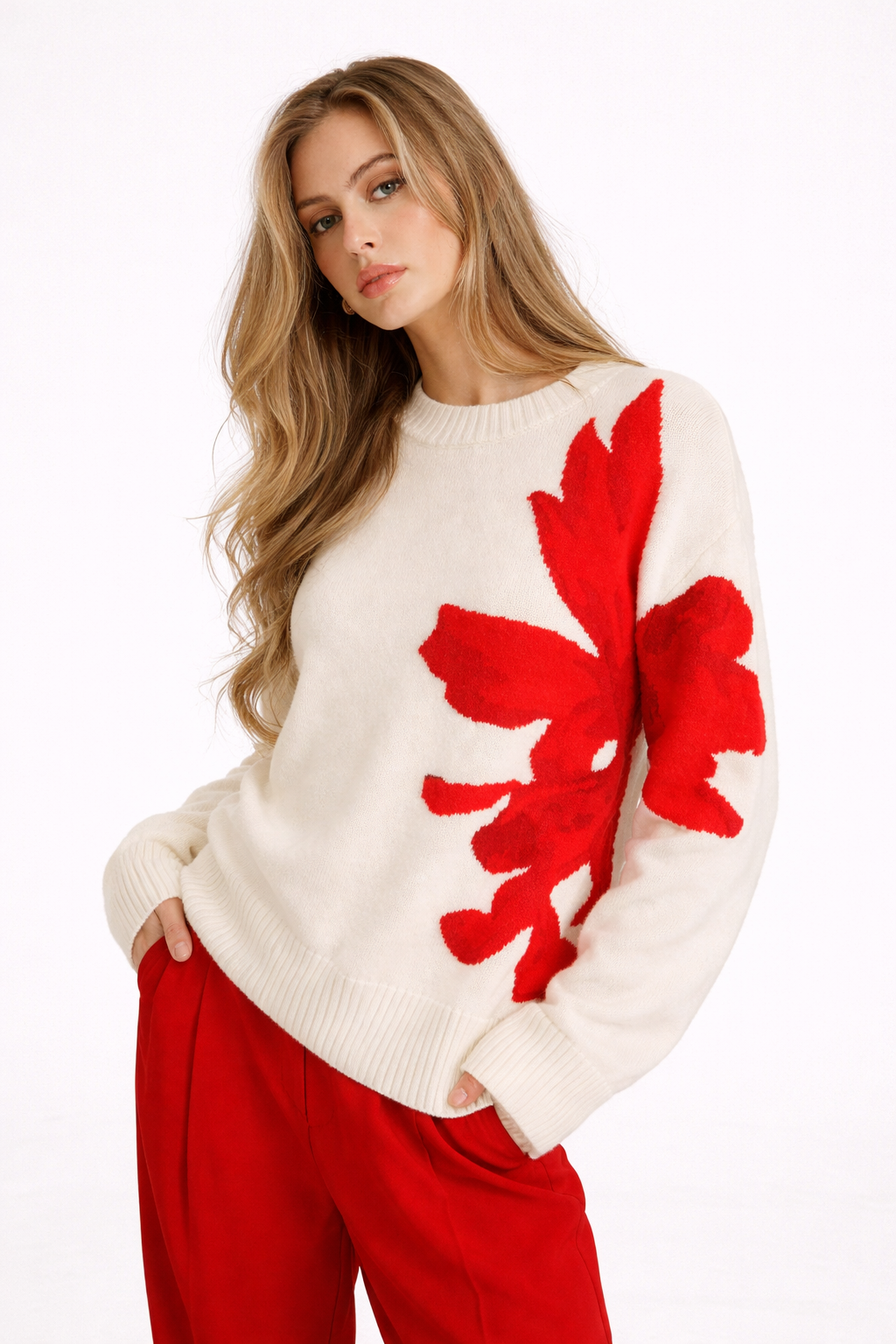 Damenpullover mit Blumendetail und Rundhalsausschnitt - Elina