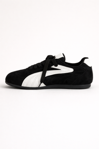 Retro-inspirierte Low-Profile-Turnschuhe für Frauen - Ivy