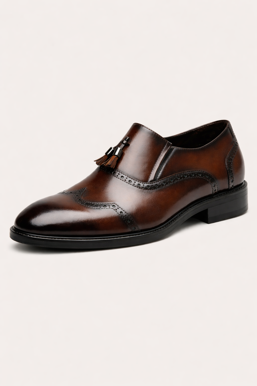 Herrenschuhe mit klassischem Design und Quasten - Almeric