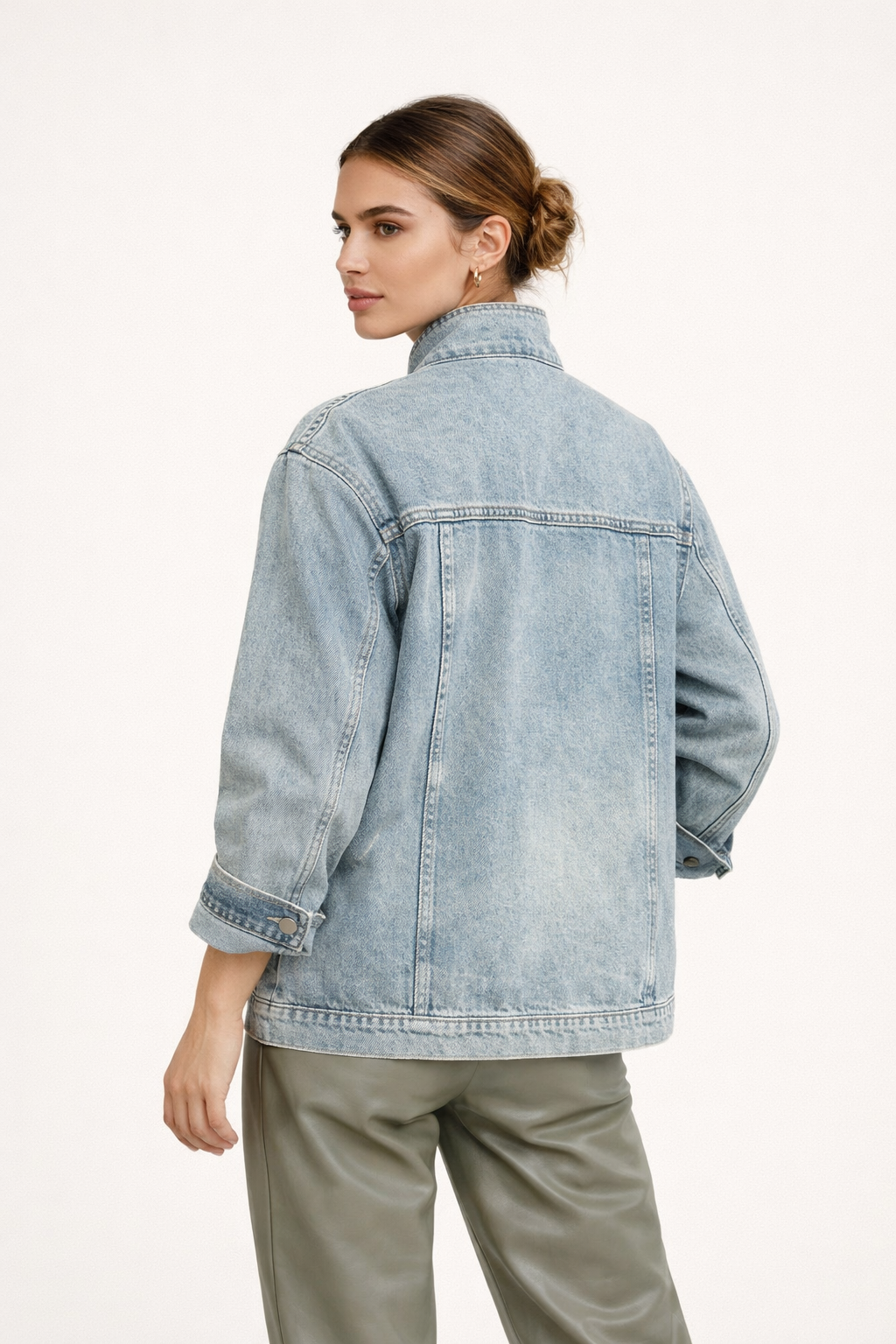 Damen-Jeansjacke in Übergröße mit hohem Kragen - Kaia