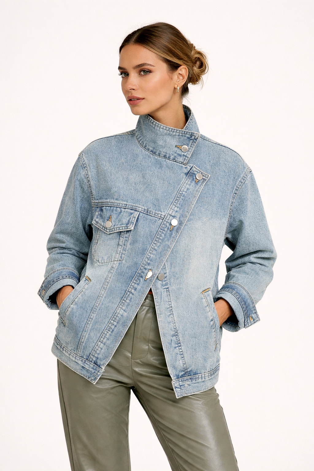 Damen-Jeansjacke in Übergröße mit hohem Kragen - Kaia