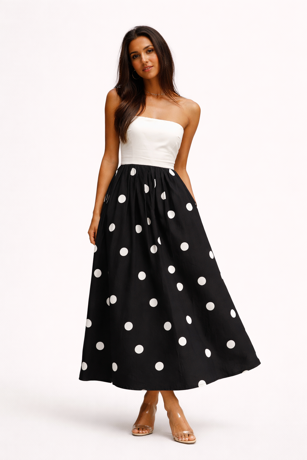 Elegantes langes Tupfenkleid für Frauen - Elske