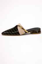 Damen Clogs mit spitzer Zehe, elegantes Design mit metallischem Detail - Elvoria