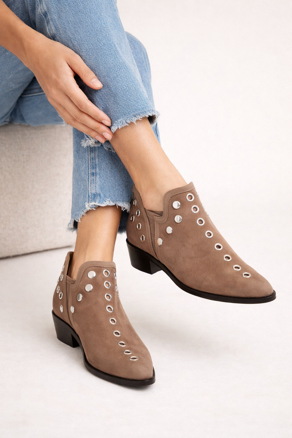 Damen-Westernstiefel mit metallischen Ösen - Molly