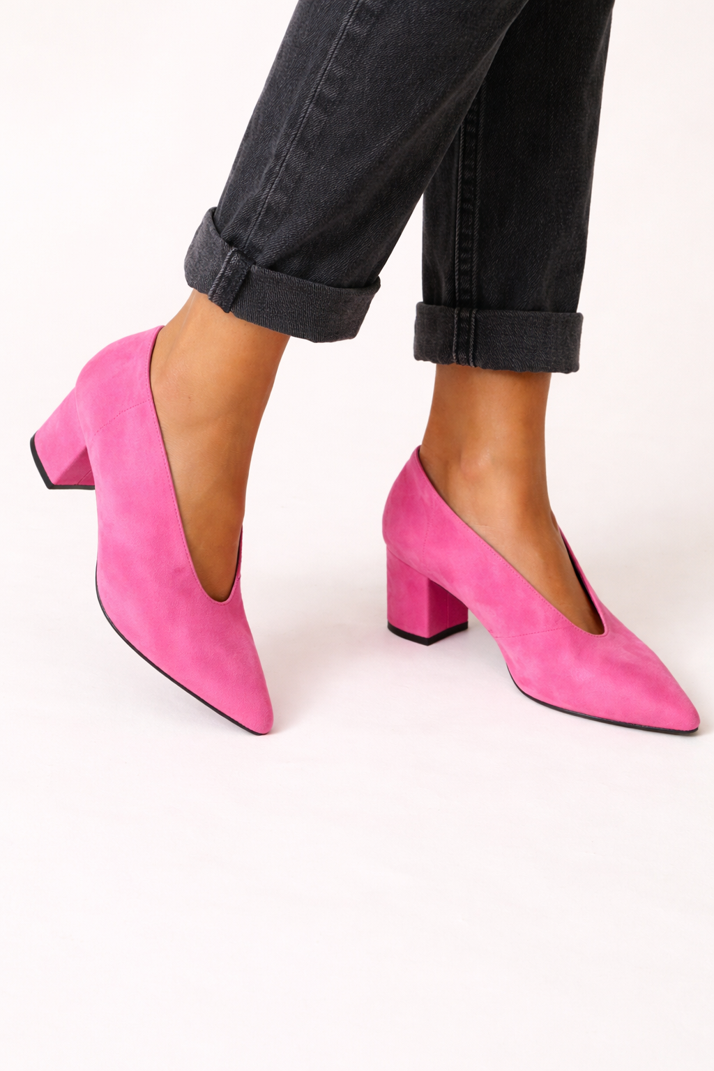 Geschlossene Damenschuhe mit mittelhohem Absatz - Virela