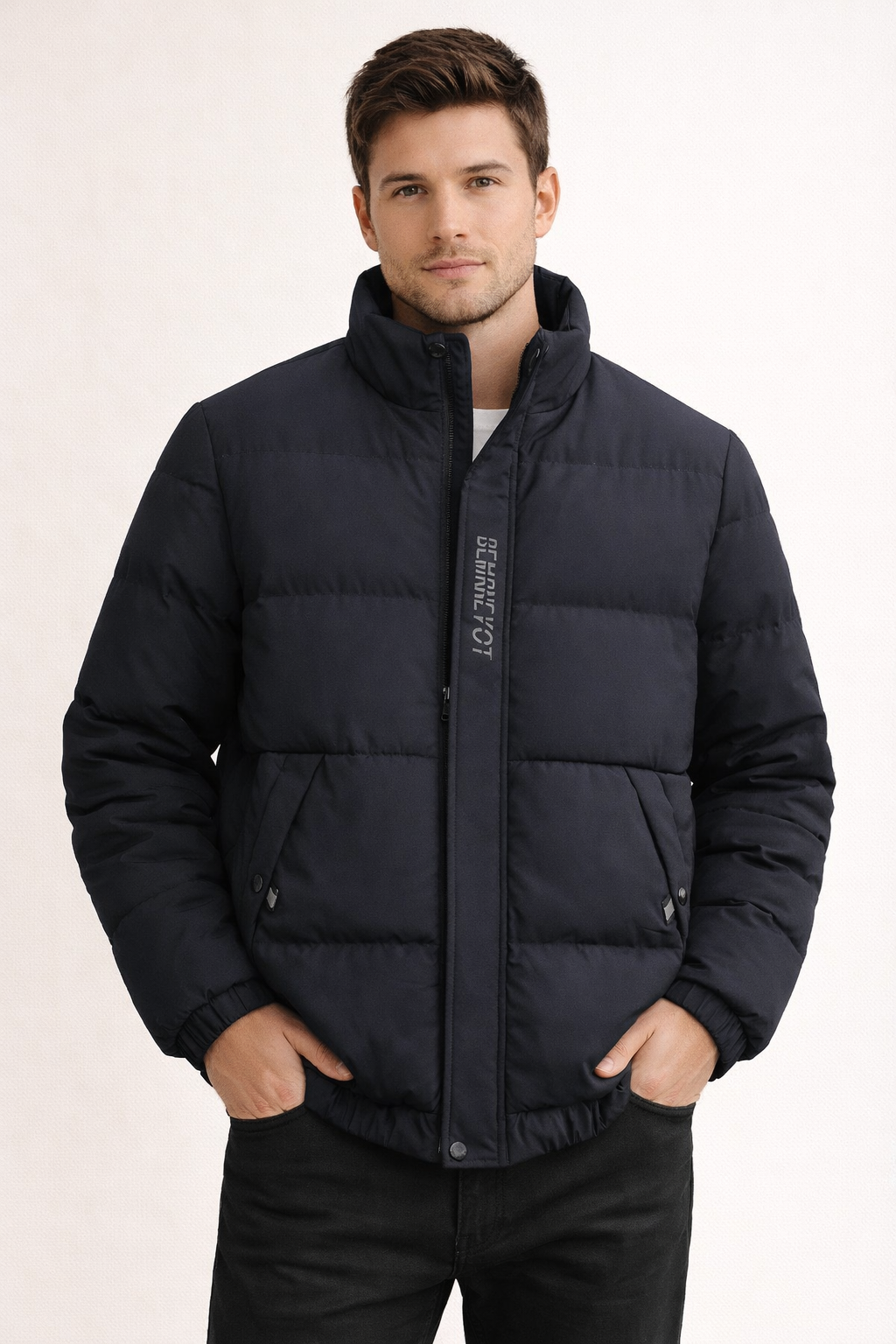 Wattierte Herrenjacke mit Stehkragen - Brevon