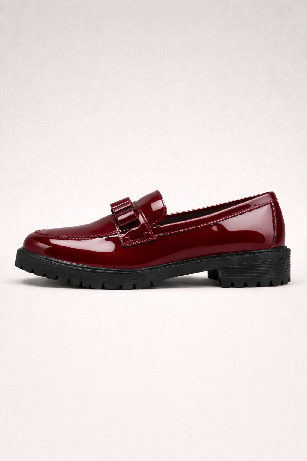 Glänzende rote Damen Slipper aus Lackleder mit dicken Sohlen - Victoria