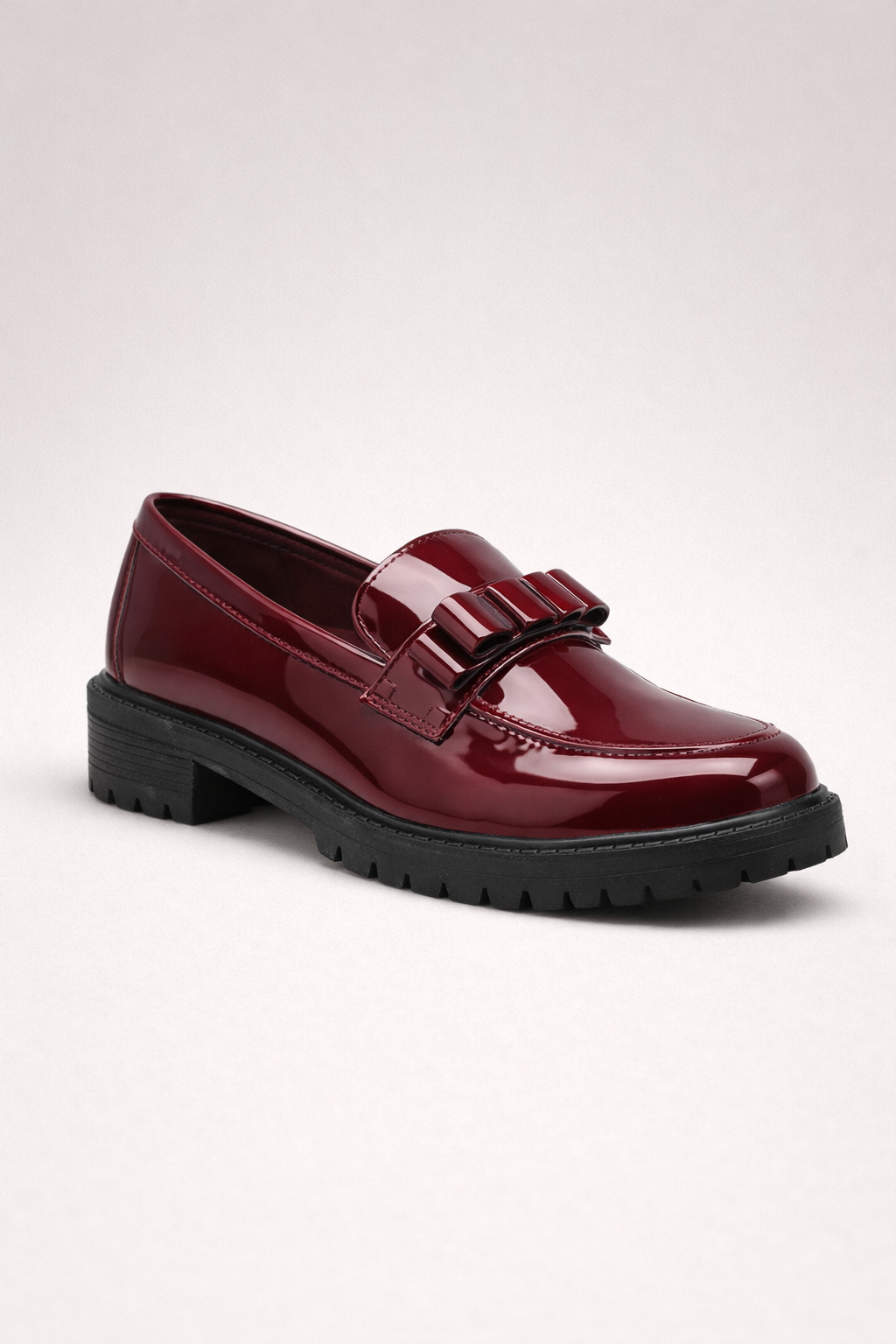 Glänzende rote Damen Slipper aus Lackleder mit dicken Sohlen - Victoria