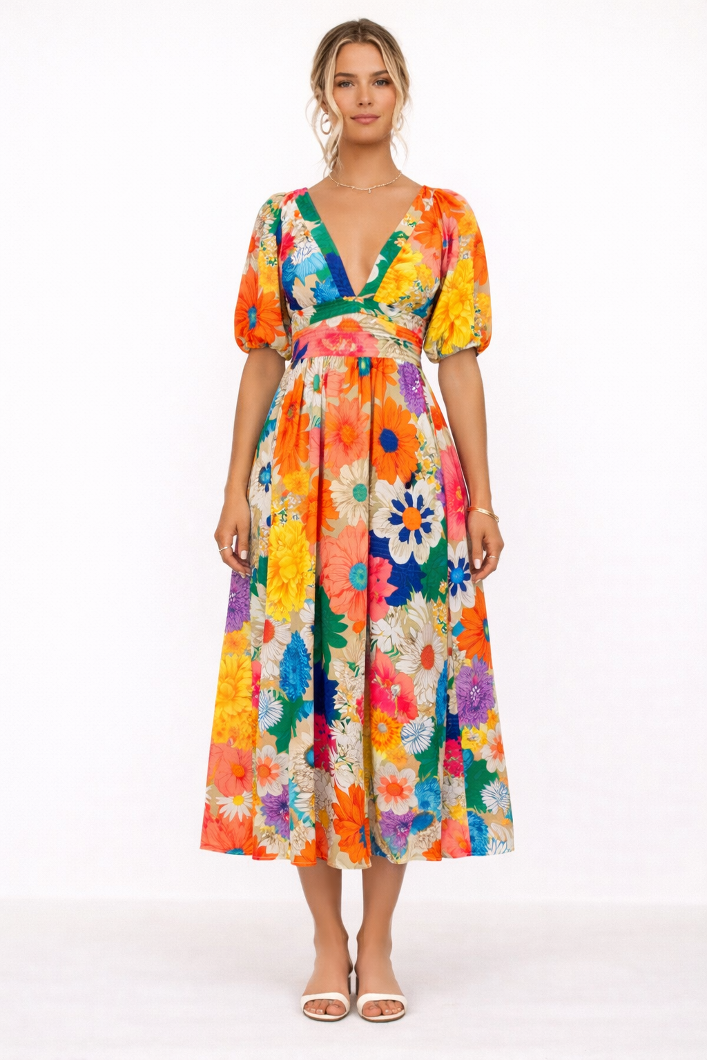 Midikleid mit Blumenmuster, V-Ausschnitt und kurzen Puffärmeln - Elviane