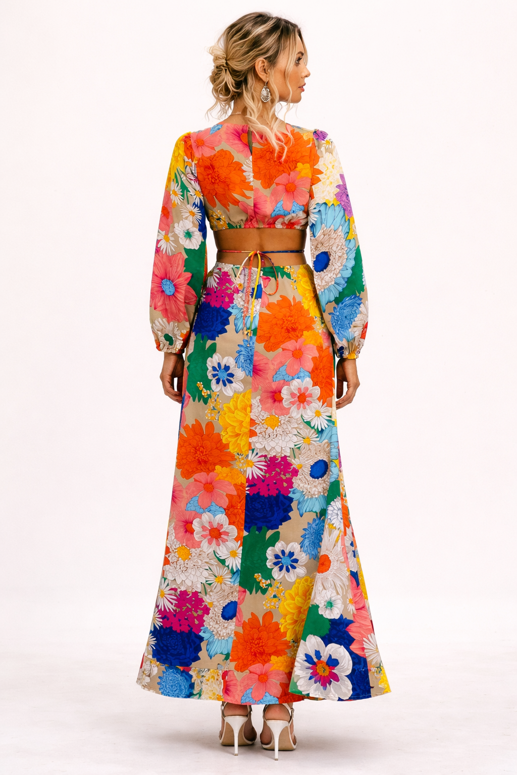 Maxikleid mit Blumendruck und langen Puffärmeln - Orlena