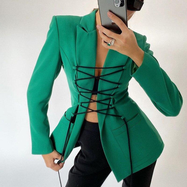 Blazer manches longues à lacets noirs et poches stylé