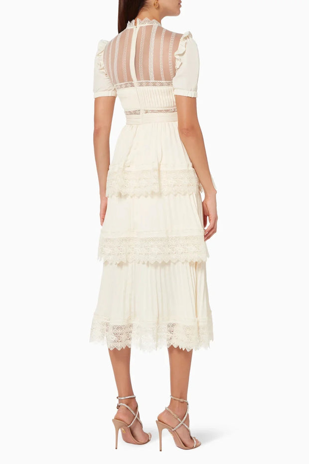 Luciana - Robe midi avec dentelle et volants