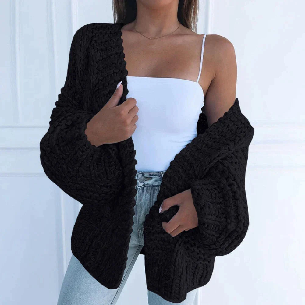 KIRA - Grob gestrickte Strickjacke