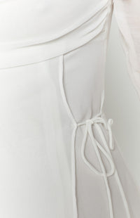 Constanza - Mini robe blanche à manches longues