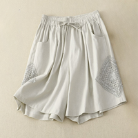 Short en lin pour femme avec broderie sur le côté et taille réglable - Paloma