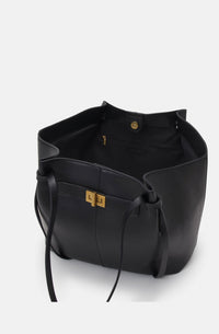 Élégant sac fourre-tout pour femmes avec une longue poignée