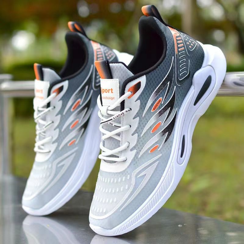 Herrenturnschuhe mit ultraleichter Sohle - Lukas