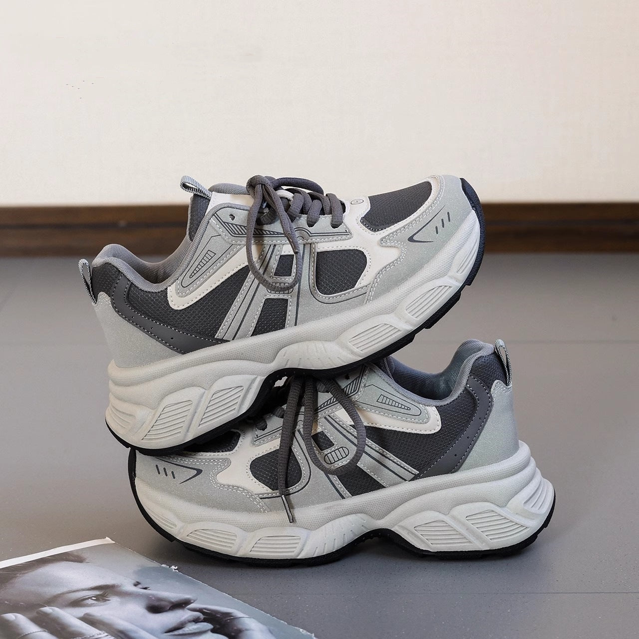 Ergonomisch geformte Damen-Tennisschuhe - Vera