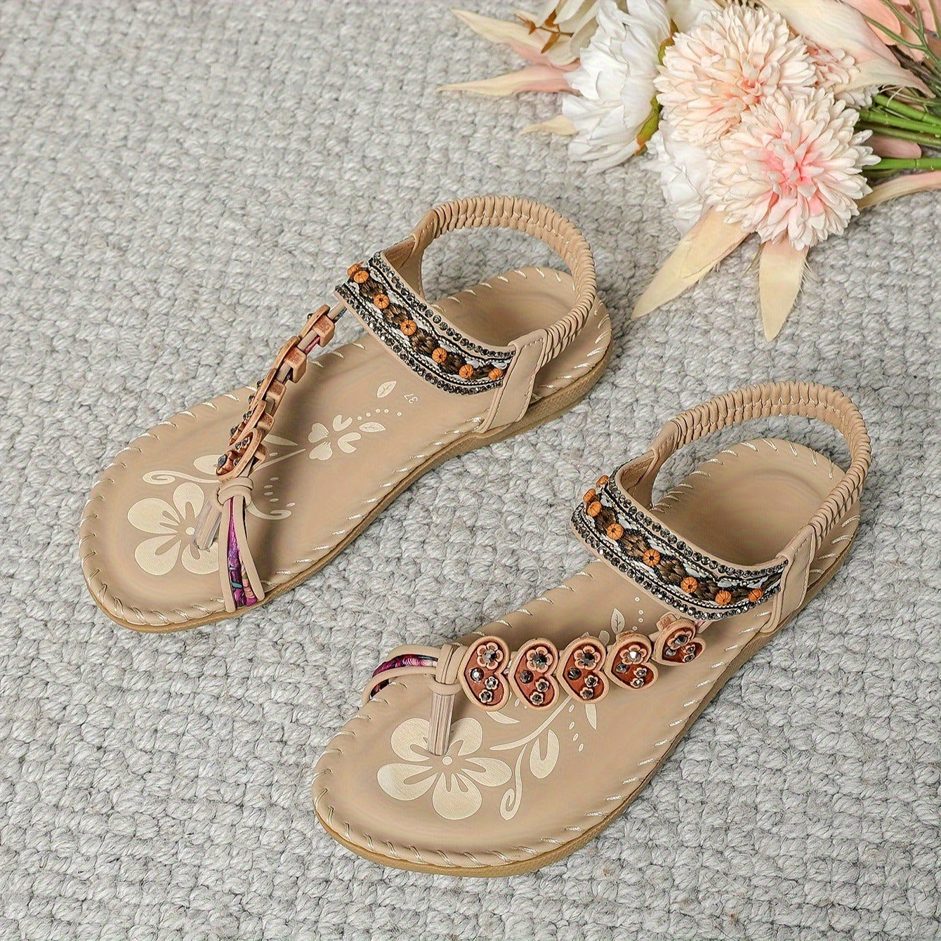 Damen Sandalen mit Blumenstickerei und Bohème-Stil - Alma