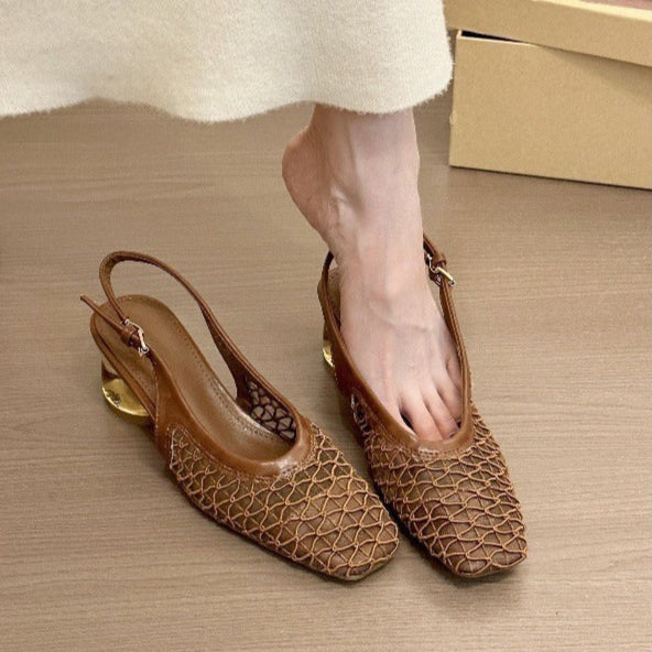Offene Damenschuhe mit goldenem Absatz - Aurelia