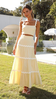 Jaune