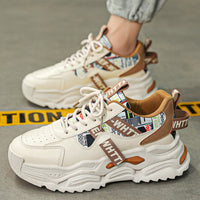 Herren-Turnschuhe mit dicken Sohlen und grafischen Elementen - Draven