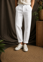 Herrenhose aus Leinen mit Bundfalten, geradem Schnitt, Gürtelschlaufen und Seitentaschen – Rene