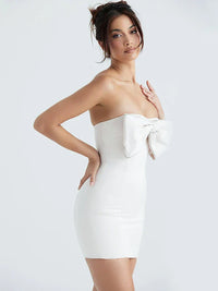 Ezra - Robe bustier en satin avec nœud