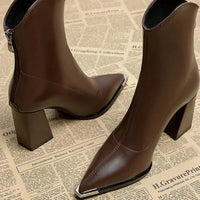 Darcie - Stiefel mit hohem Absatz und Reißverschluss