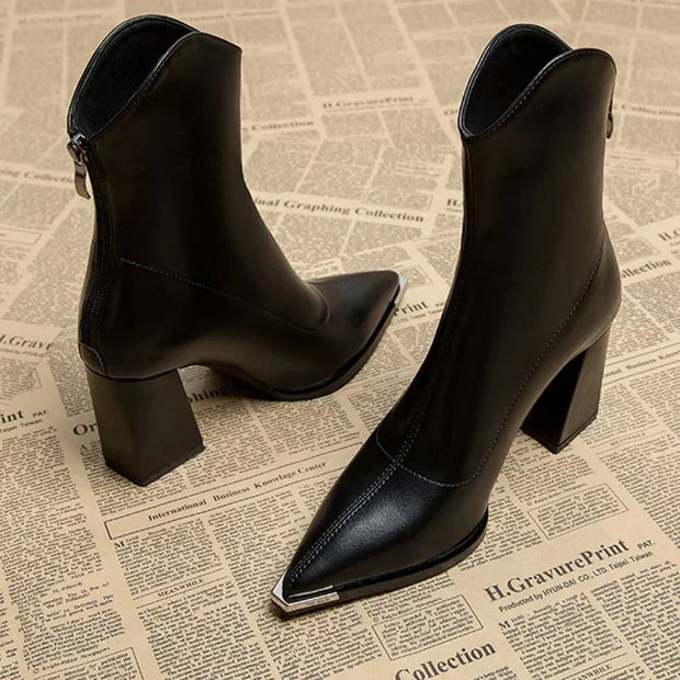 Darcie - Stiefel mit hohem Absatz und Reißverschluss
