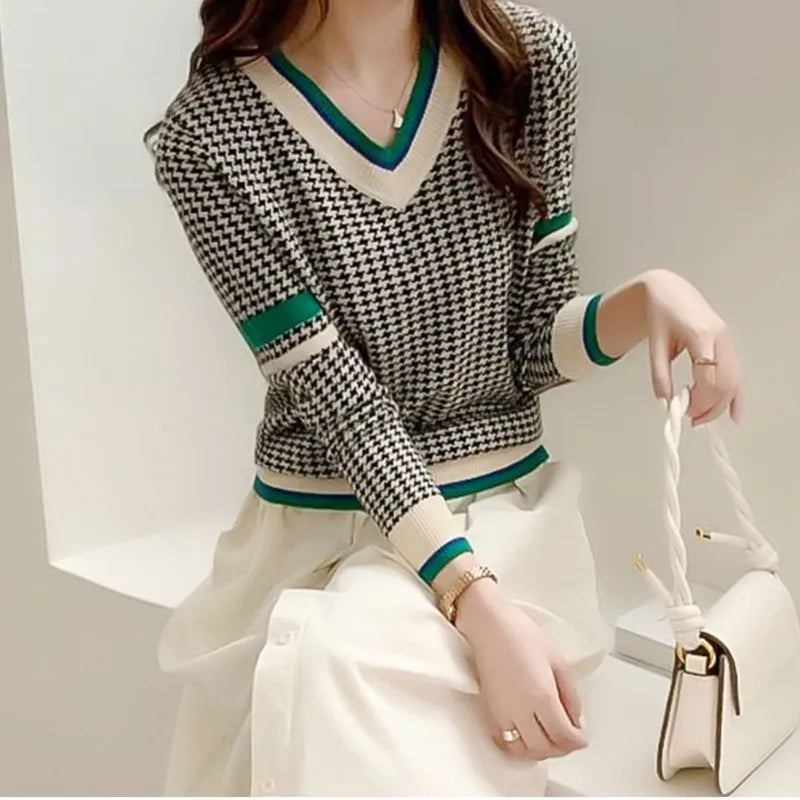 Pull pied-de-poule à col en V pour femme