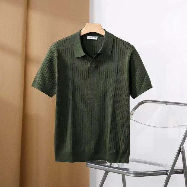 Herren-Poloshirt in schmaler Passform mit vertikaler Struktur und breitem Kragen - Darel