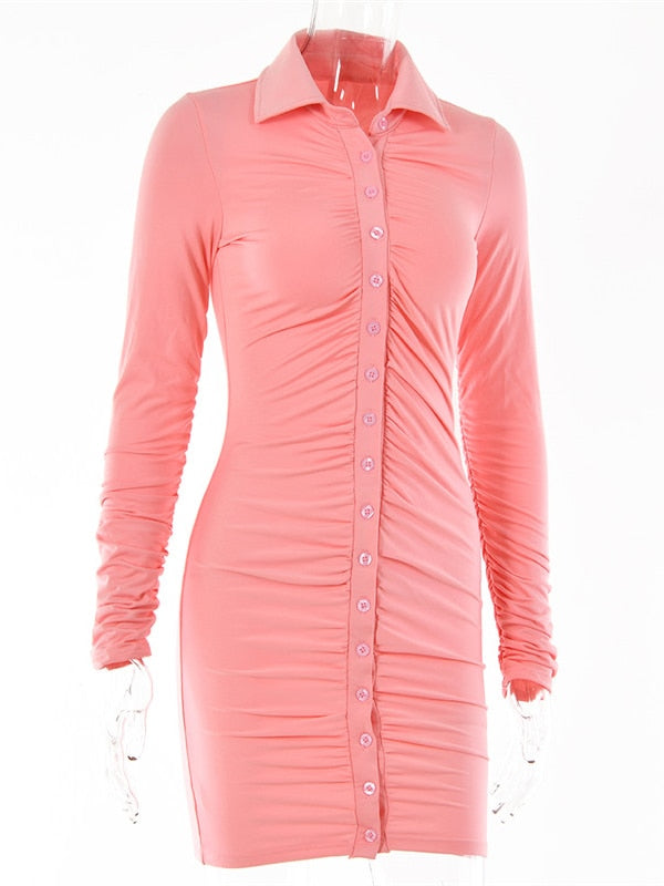 Viki - Eng anliegendes Abendkleid mit Knopfleiste