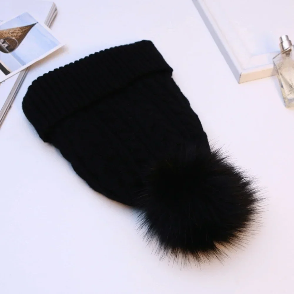 Damenstrickmütze mit Fleecefutter und Bommel - Sauly