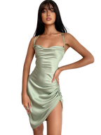 Evelin - Eng anliegendes Kleid aus Satin