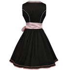 Elegantes Damen Dirndlkleid mit rosa Stickereien - Rosalia
