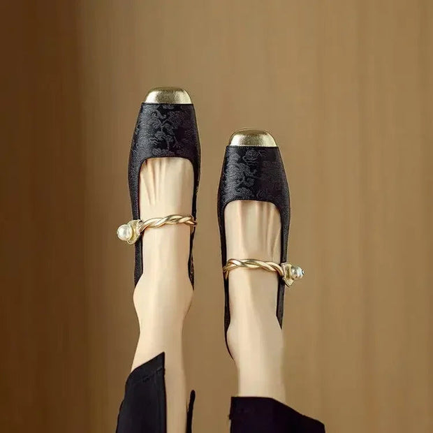 Ballerines pour femmes avec bout métallique et talon bloc avec cristaux - Valeria