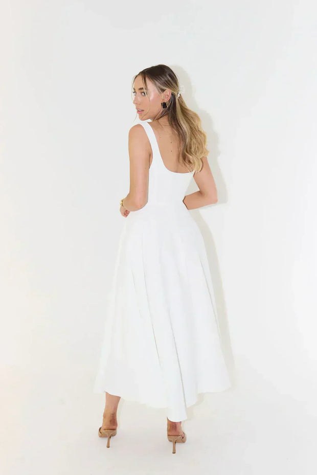 Melody - Nouvelle robe bustier longueur midi, simple et ajustée