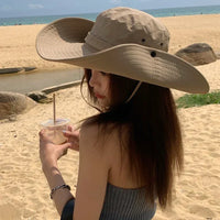 Mode de chapeau de cowboy de randonnée estivale