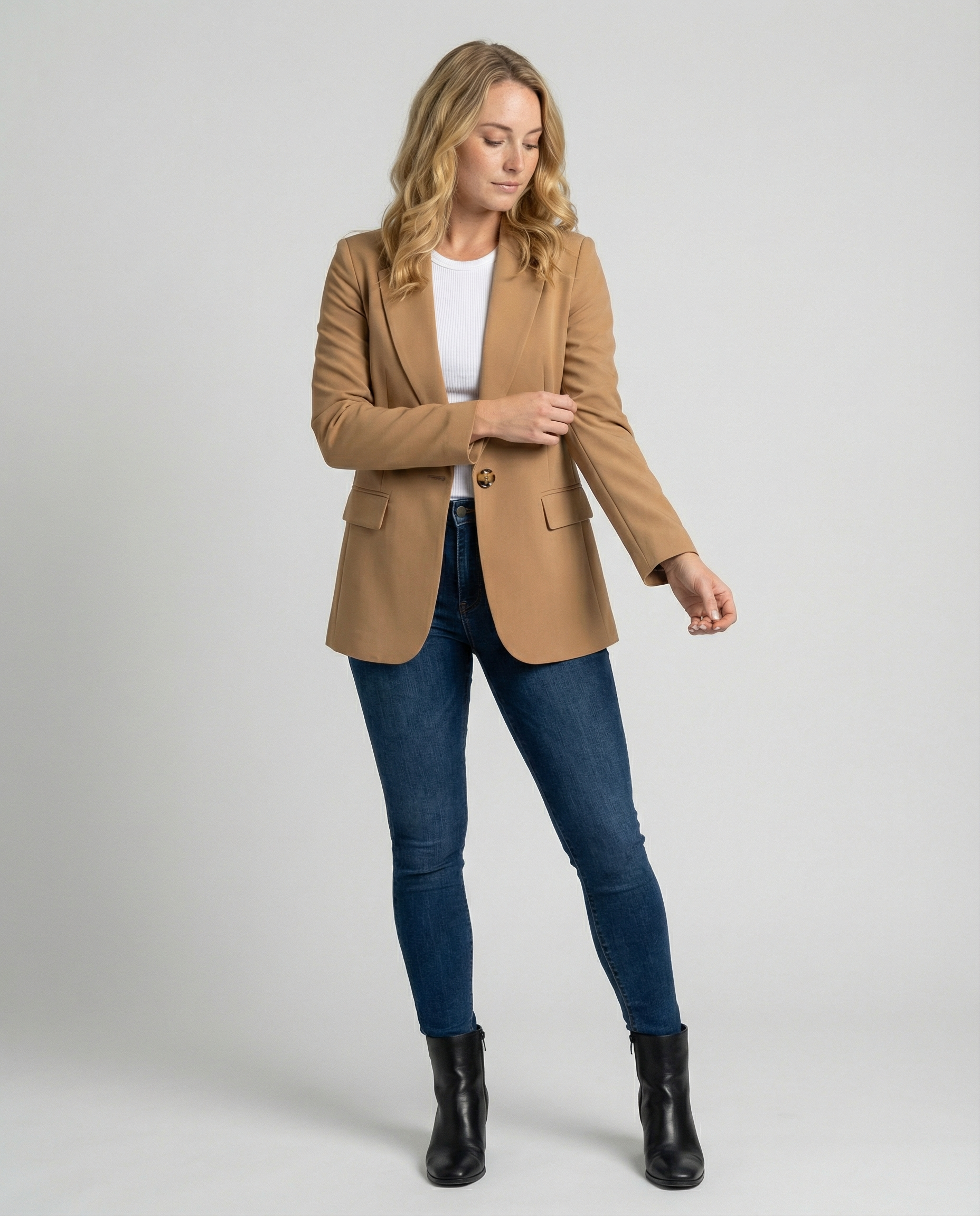 Klassischer Damenblazer mit Revers und Knopf - Irmina