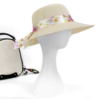 Chapeau mode d'été avec cravate chic