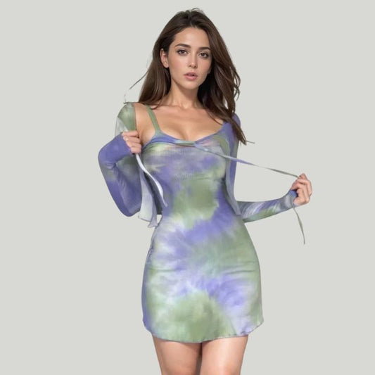 Irishi - Robe fourreau en satin à manches papillon