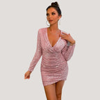 Aurelia - Glitzerndes Paillettenkleid mit V-Ausschnitt