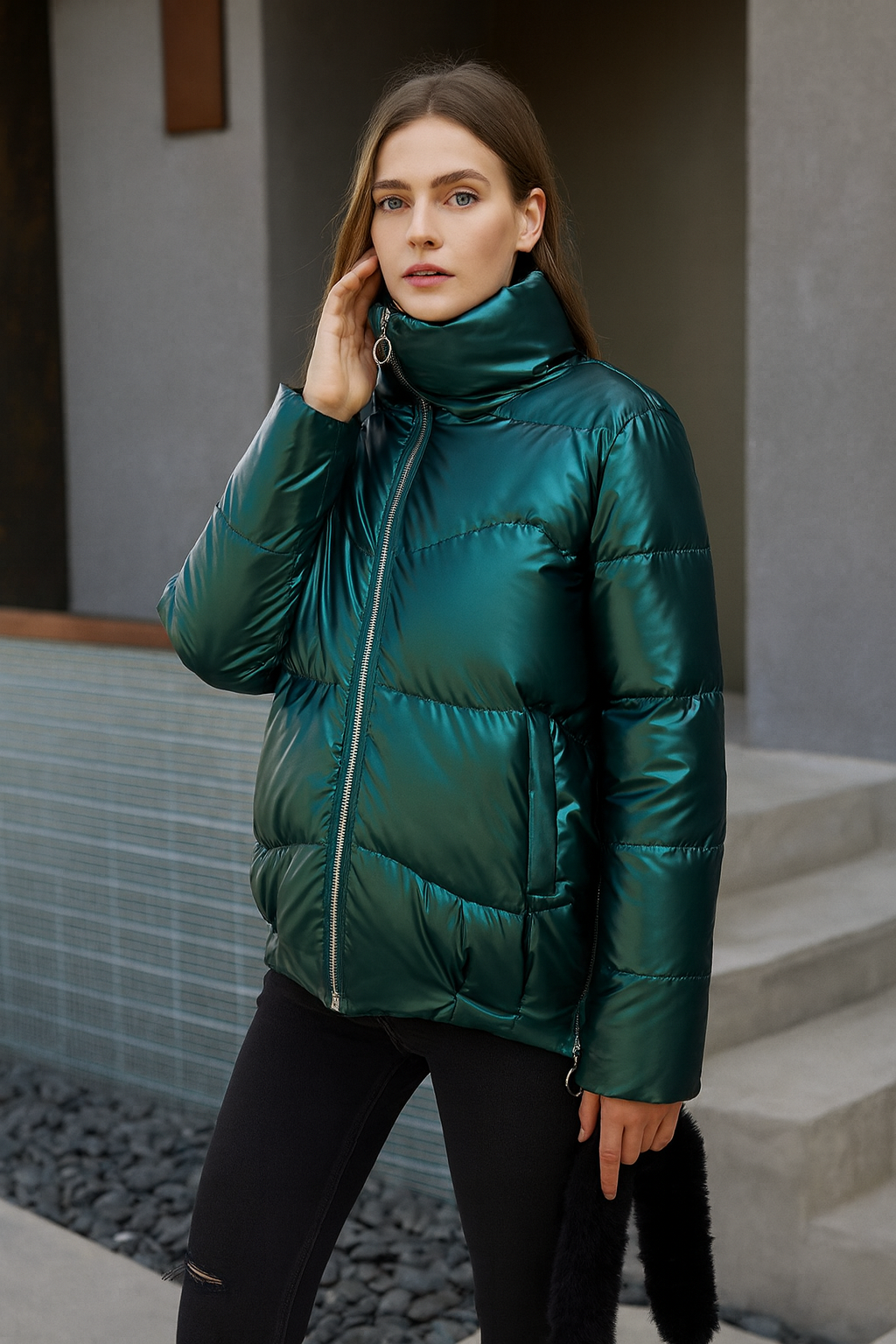 Julia - Moderne und bequeme Winterjacke